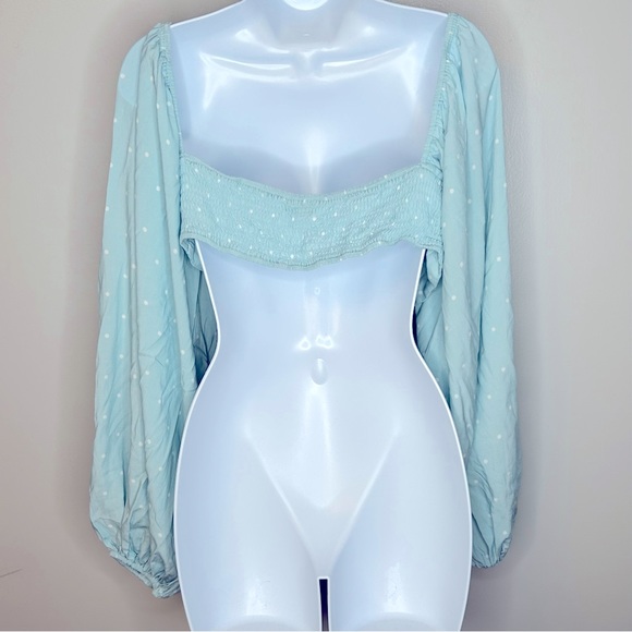 Charlie Holiday Blue Polka Dot Long Sleeve Crop Top Size 8 - Picture 2 of 7